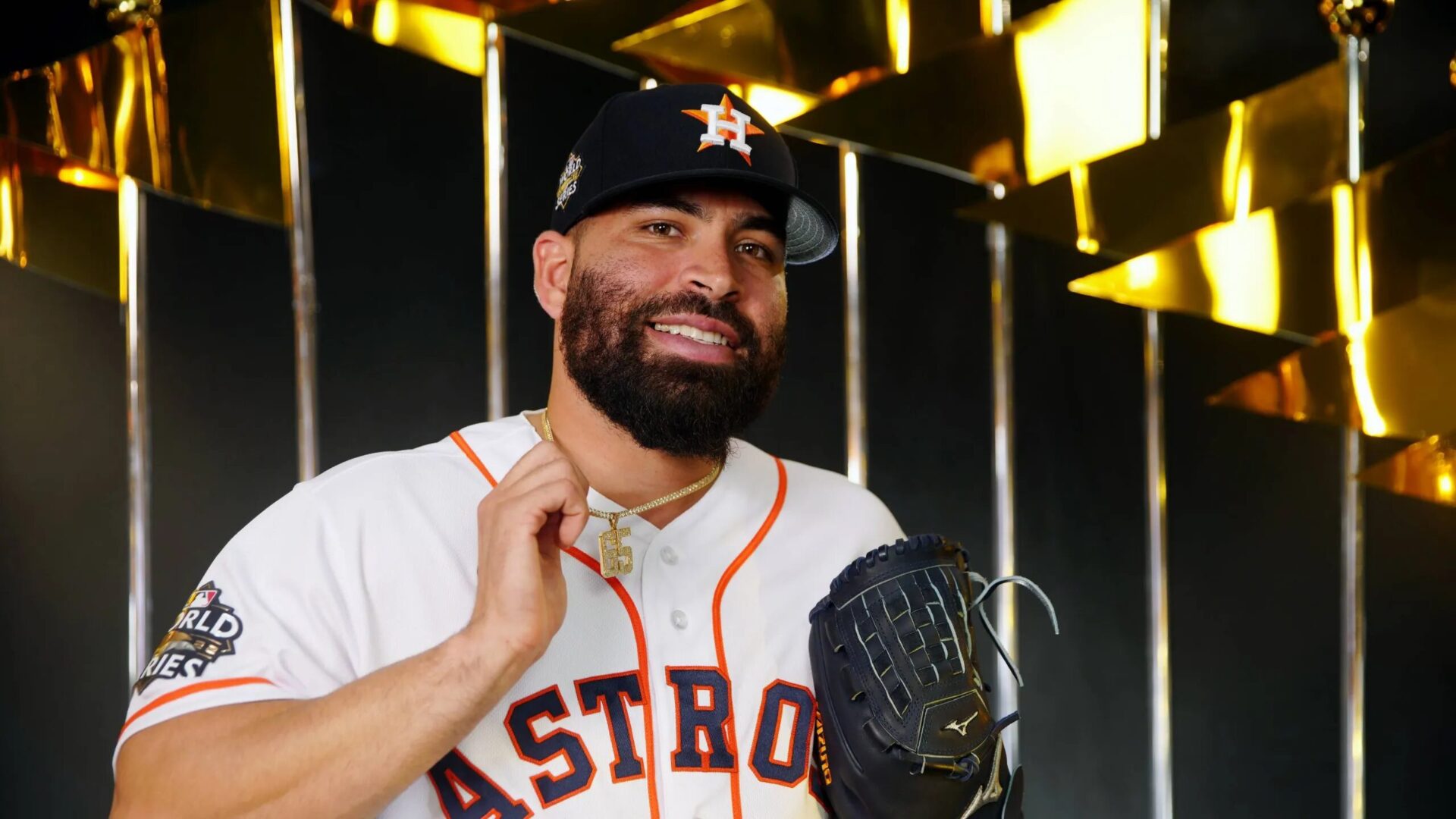 JOSÉ URQUIDY LLEGARÍA A UN ACUERDO CON DETROIT